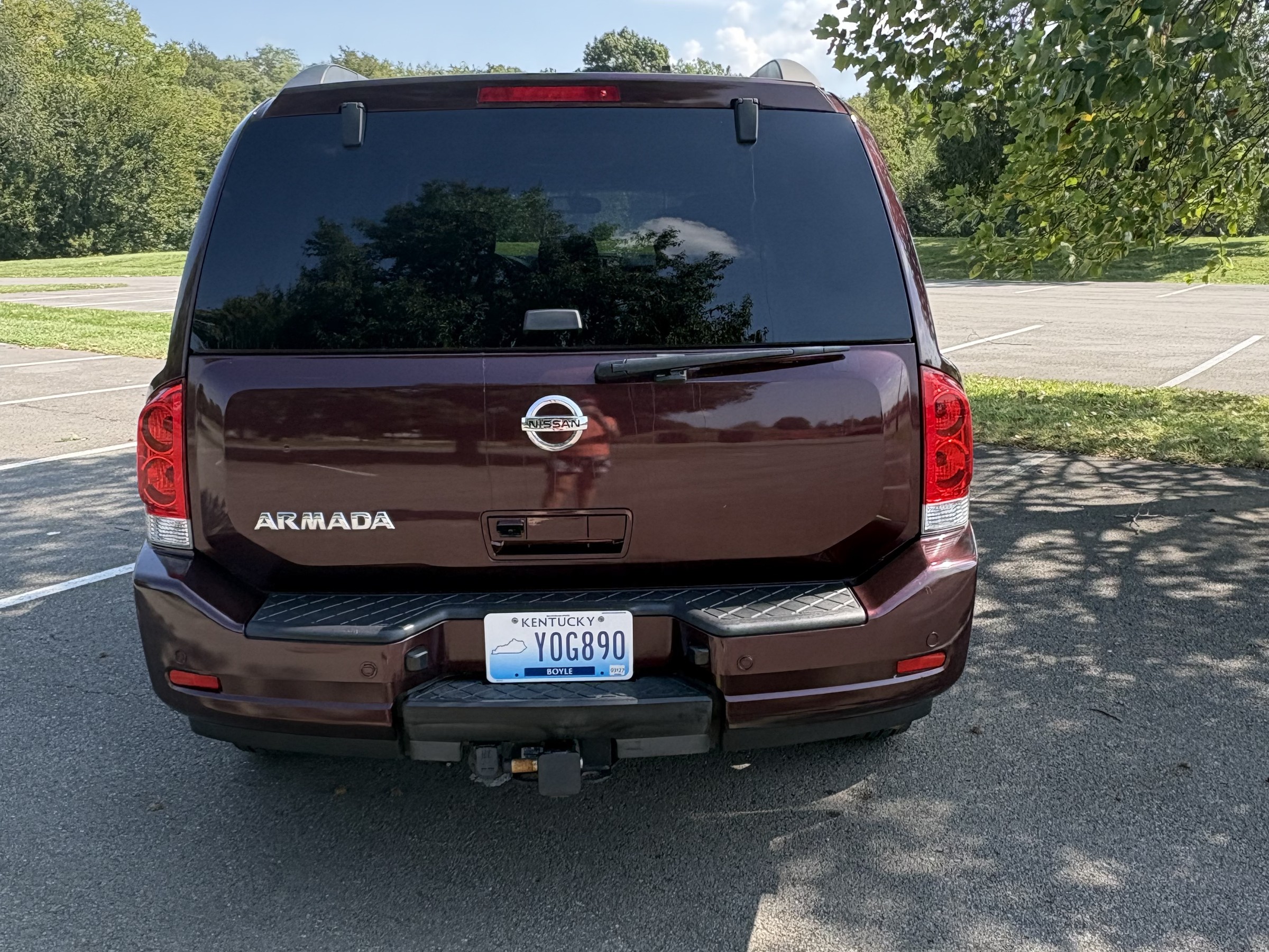 Used 2015 Nissan Armada SV AWD/4WD image 8
