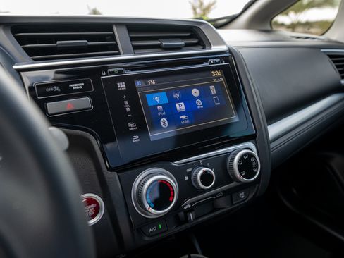 Used 2015 Honda Fit EX image 15