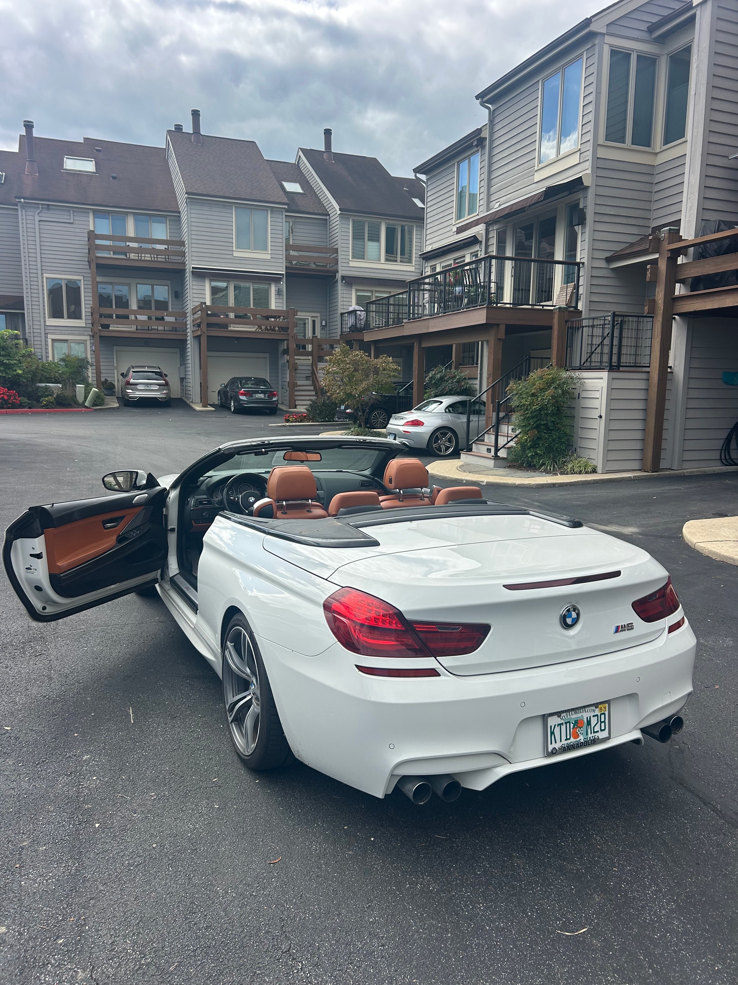 Used 2016 BMW M6 Convertible RWD image 9