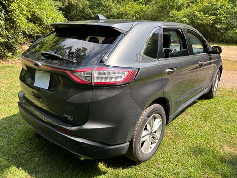 Used 2016 Ford Edge SEL w/ Equipment Group 201A AWD/4WD image 6