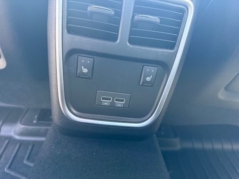 Used 2022 Dodge Charger Scat Pack w/ Dynamics Package RWD image 8