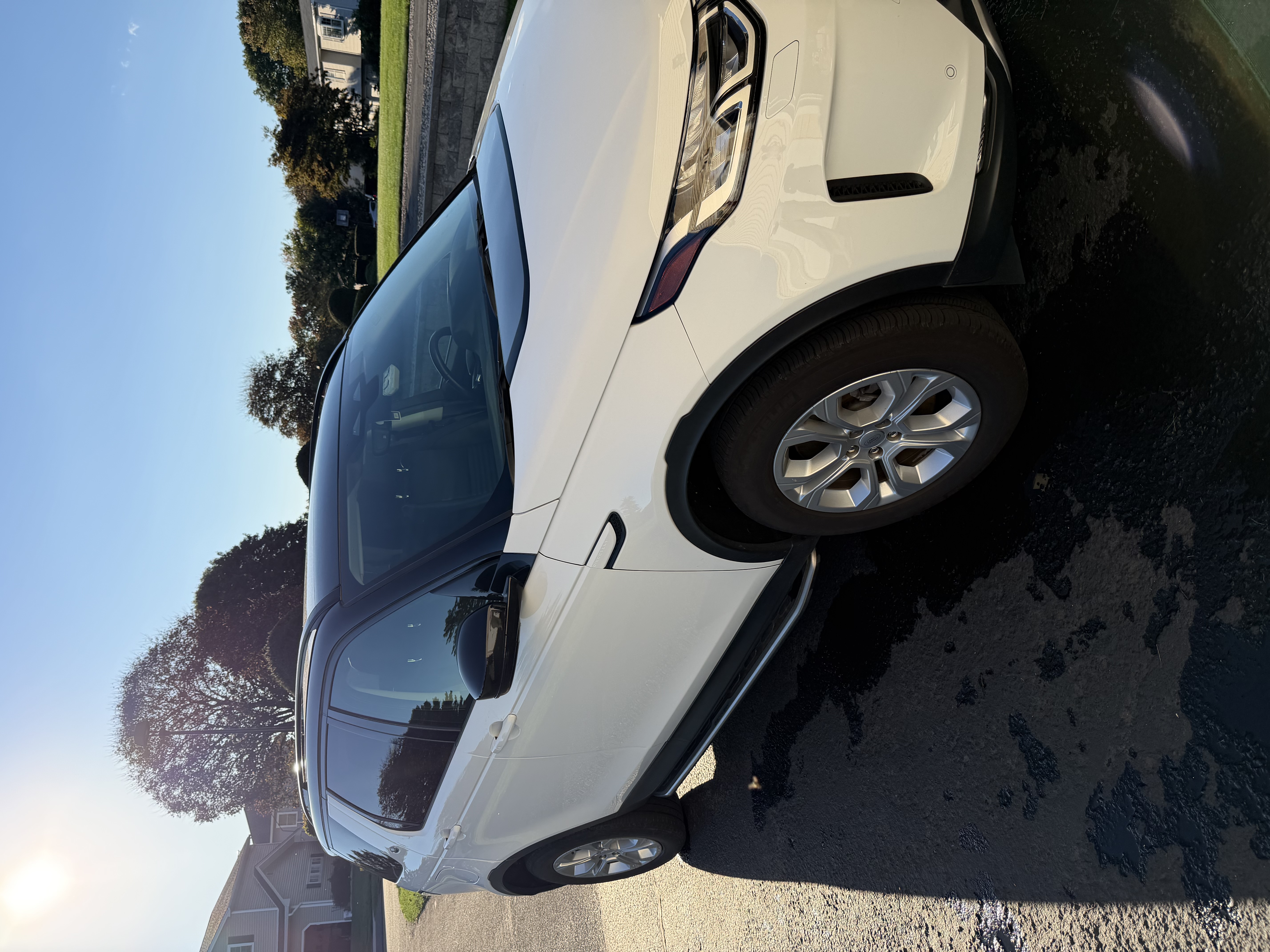 Used 2022 Land Rover Discovery Sport S AWD/4WD image 5