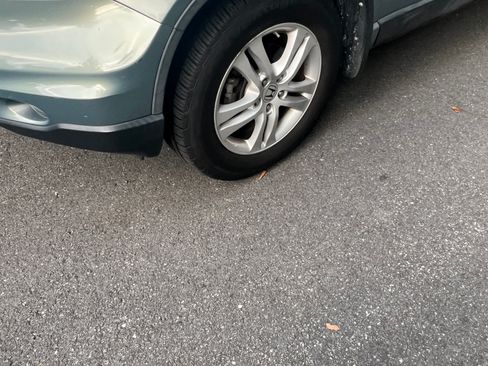 Used 2011 Honda CR-V EX image 22
