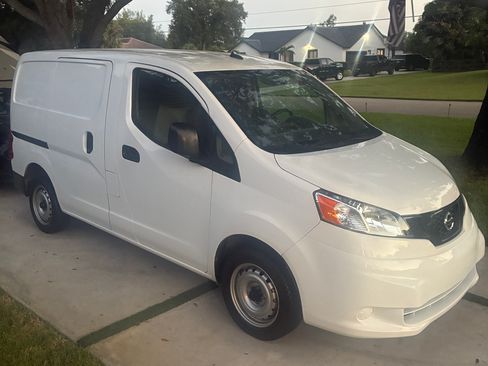 Used 2021 Nissan NV200 S FWD image 5