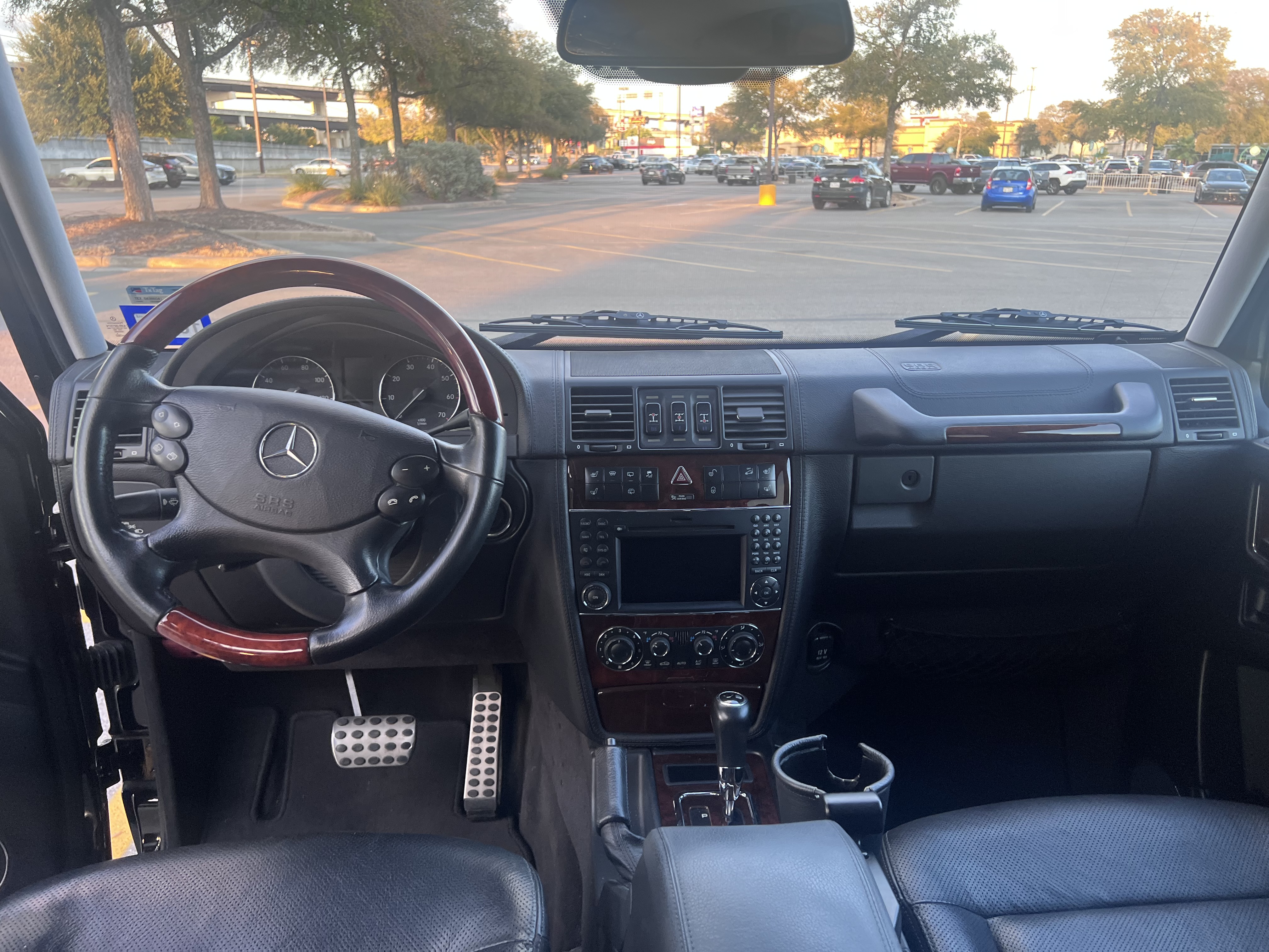 Used 2012 Mercedes-Benz G 550 image 12