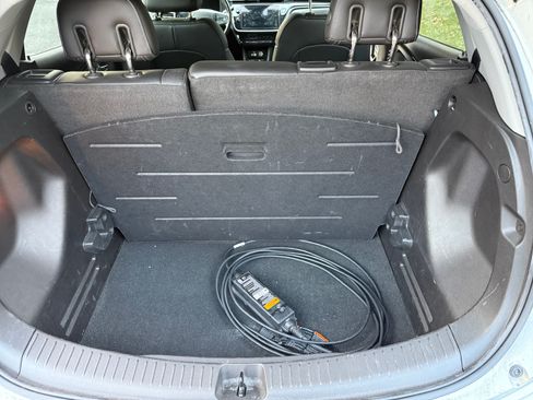 Used 2022 Chevrolet Bolt LT w/ Infotainment Package image 11