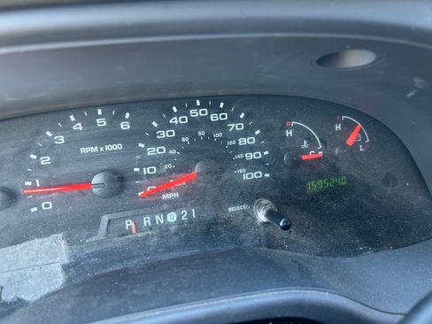 Used 2007 Ford E-350 and Econoline 350 XL image 10