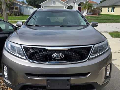 Used 2014 Kia Sorento LX AWD/4WD image 1
