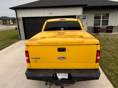 Used 2004 Ford F150 XL image 4