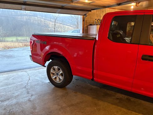 Used 2016 Ford F150 XL w/ Equipment Group 101A Mid image 2