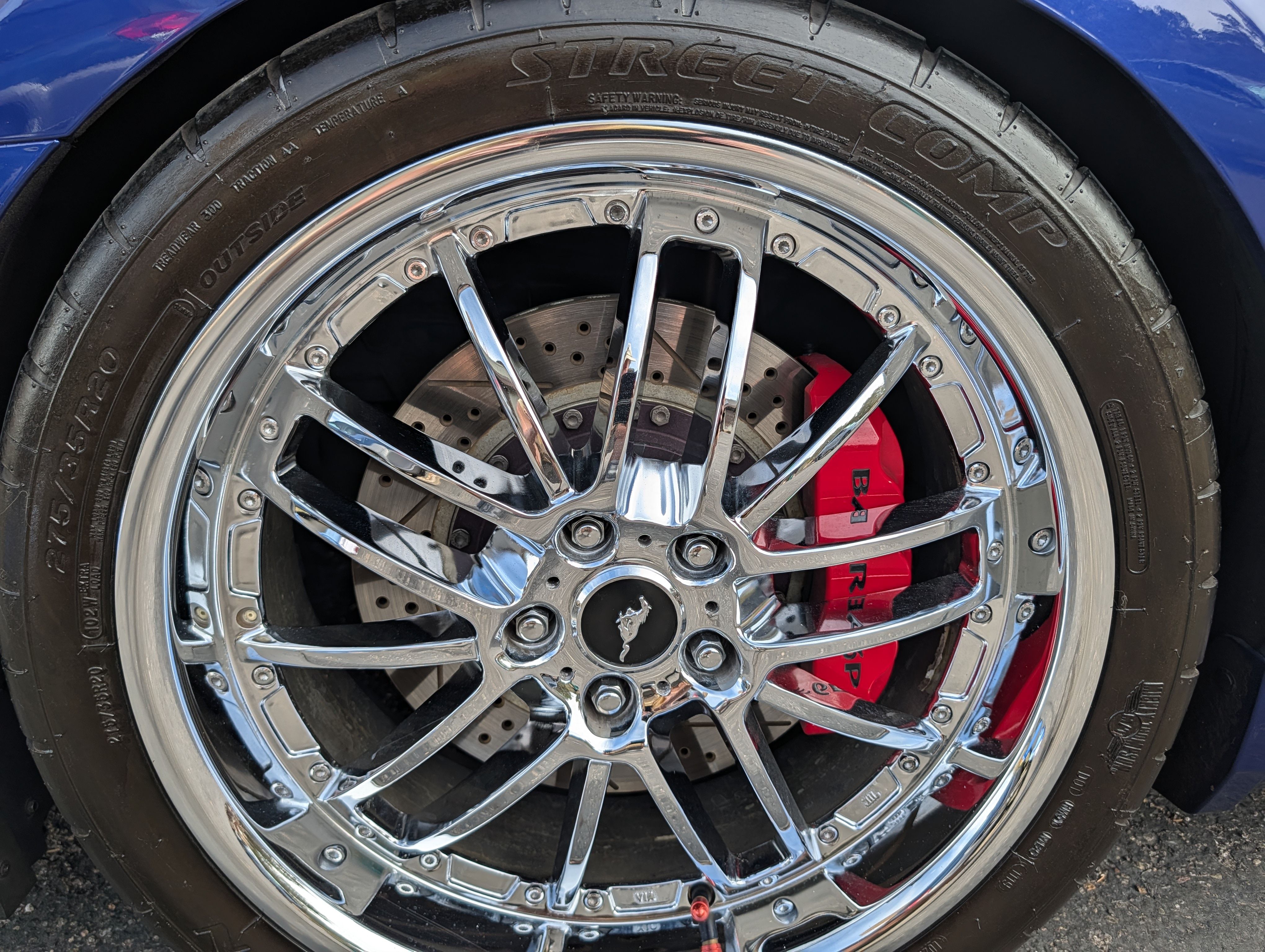 Used 2013 Ford Mustang GT RWD image 19