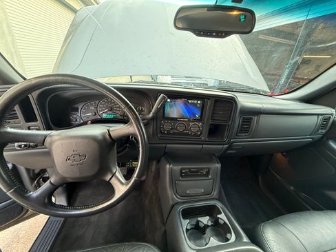 Used 2002 Chevrolet Silverado 3500 LT image 13