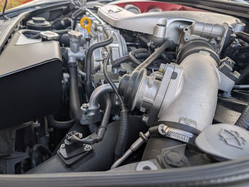 Used 2016 Nissan GT-R Premium AWD/4WD image 5