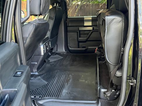 Used 2016 Ford F150 XLT w/ Equipment Group 302A Luxury image 13