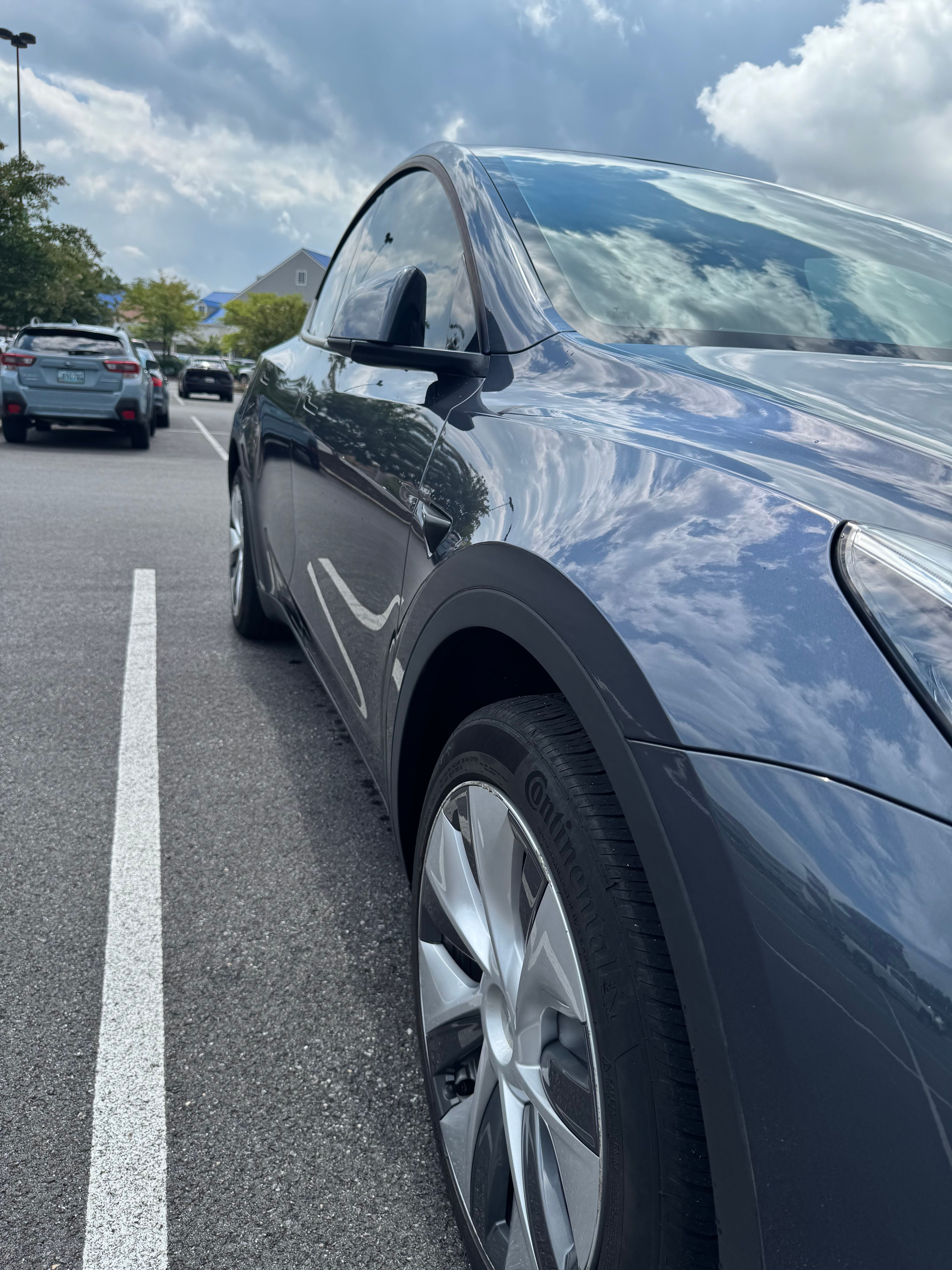 Used 2023 Tesla Model Y Long Range AWD/4WD image 12