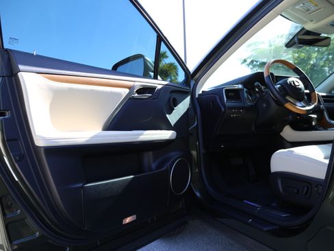 Used 2022 Lexus RX 450h AWD w/ Premium Package image 24