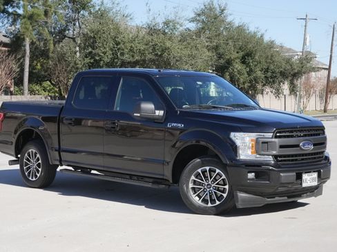 Used 2018 Ford F150 XLT w/ Equipment Group 301A Mid image 10