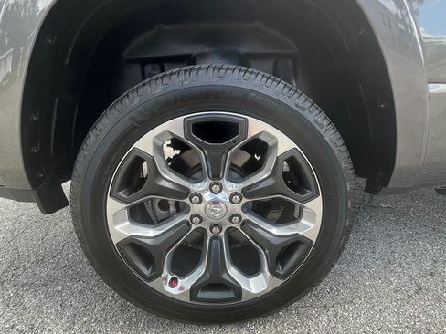 Used 2021 RAM 1500 Limited AWD/4WD image 6