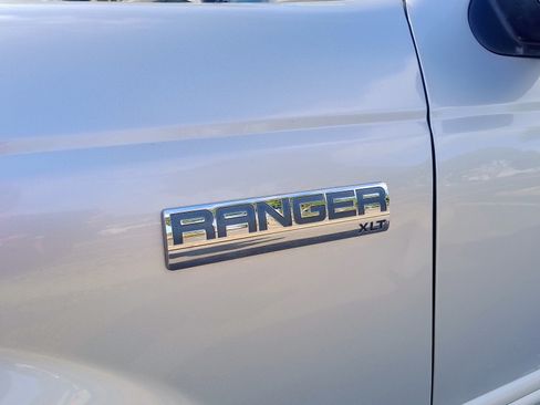 Used 2007 Ford Ranger XLT image 10