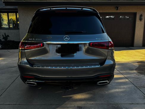 Used 2022 Mercedes-Benz GLS 450 4MATIC image 5