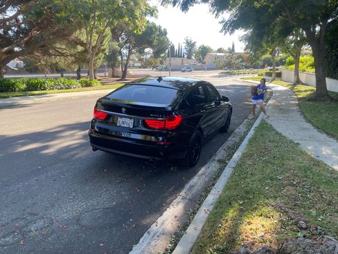 Used 2011 BMW 535i Gran Turismo image 13