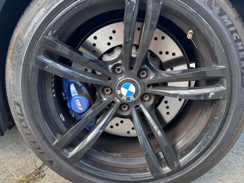 Used 2018 BMW M4 Coupe image 19