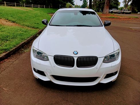 Used 2011 BMW 335is 335is Convertible 2D image 8