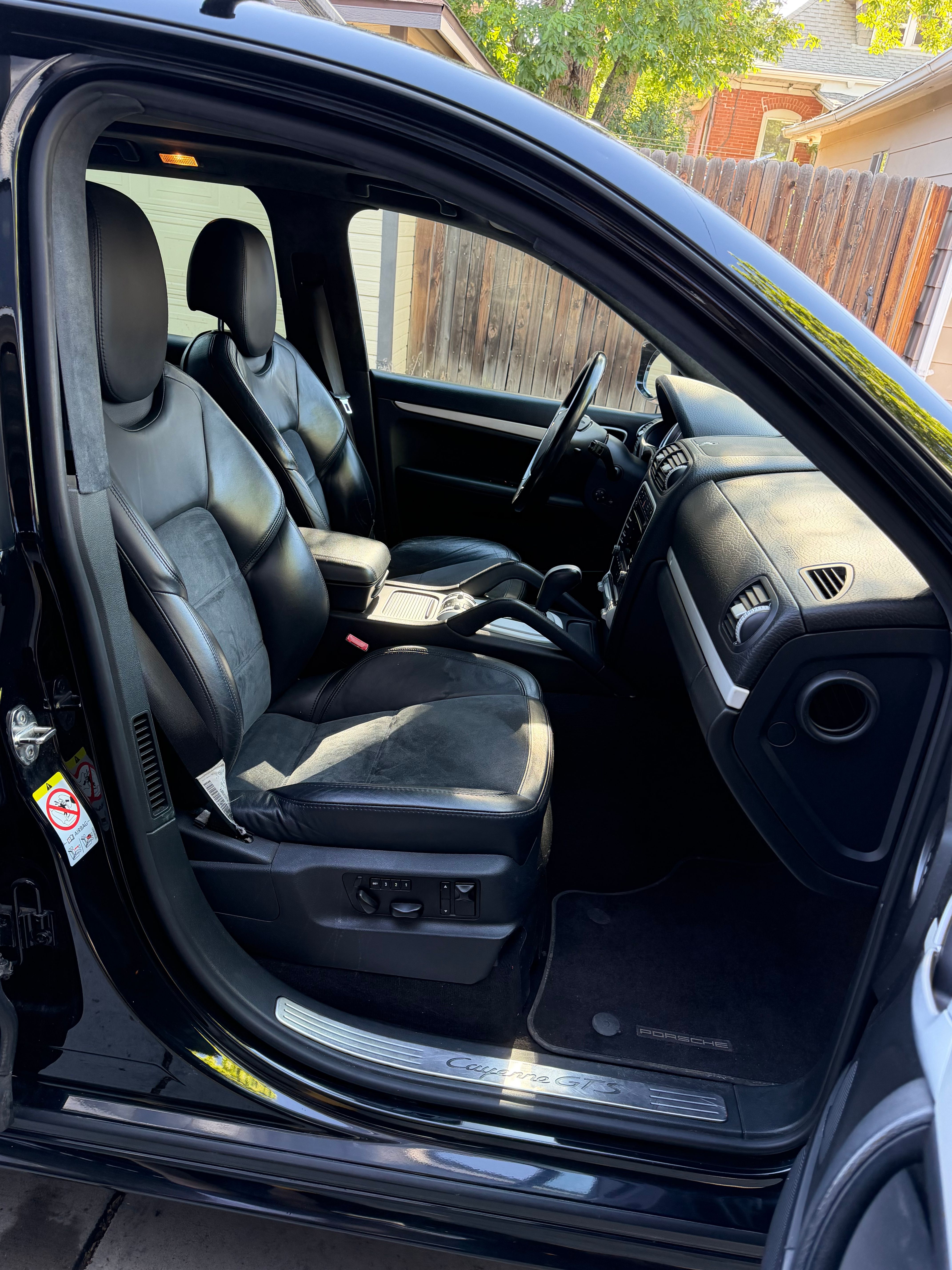 Used 2009 Porsche Cayenne GTS AWD/4WD image 8