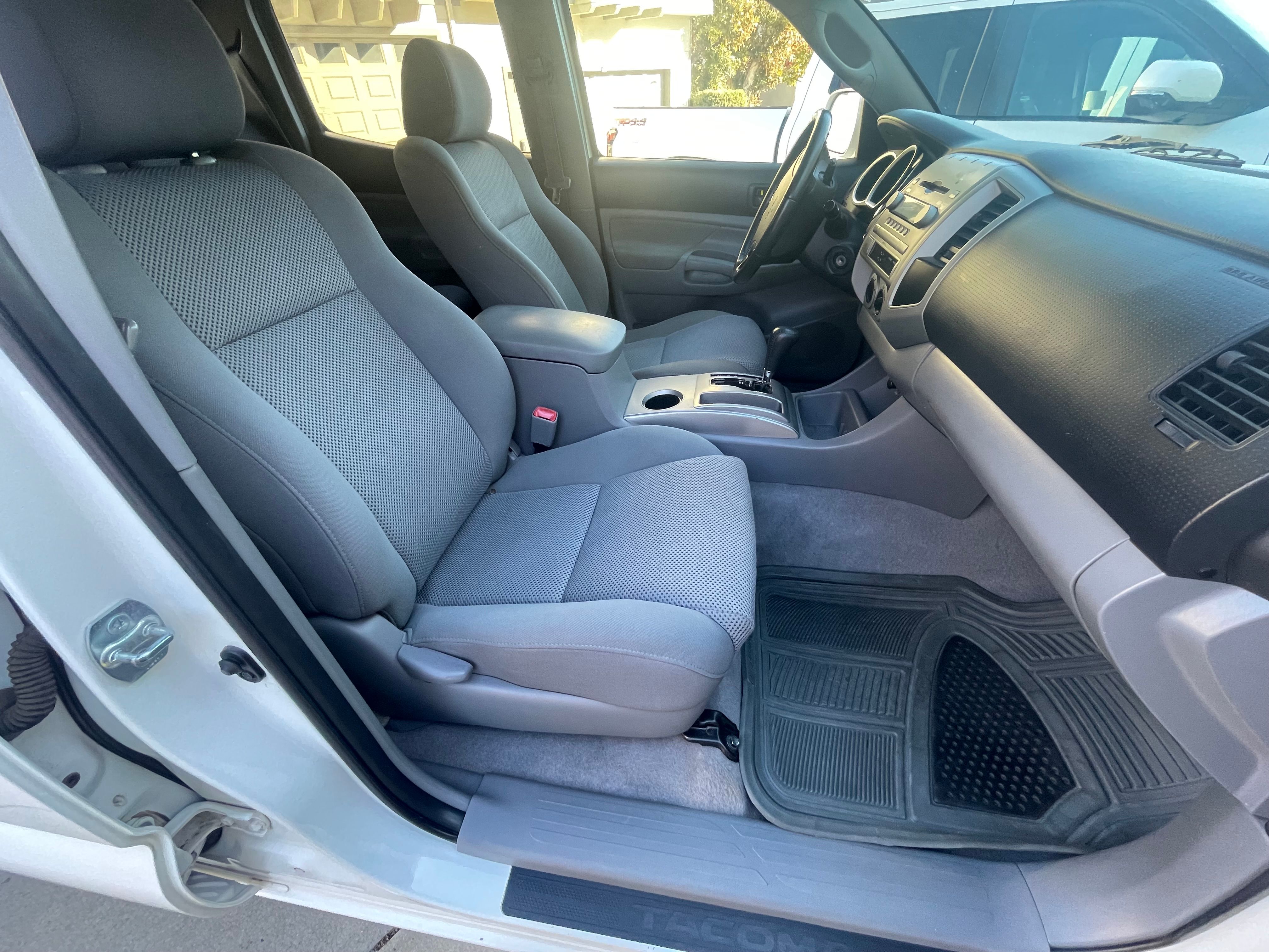 Used 2007 Toyota Tacoma 4x4 Double Cab w/ TRD Sport Pkg #3 image 12