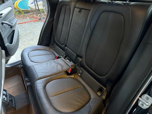 Used 2017 BMW X1 xDrive28i image 19