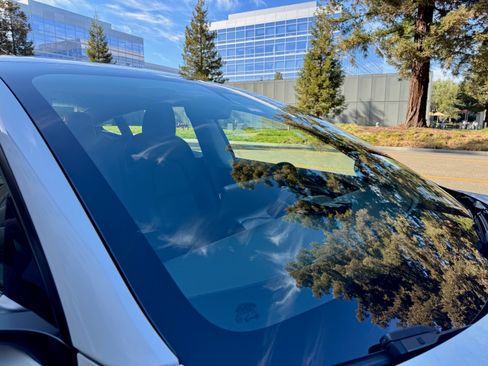 Used 2023 Tesla Model 3 Long Range image 9