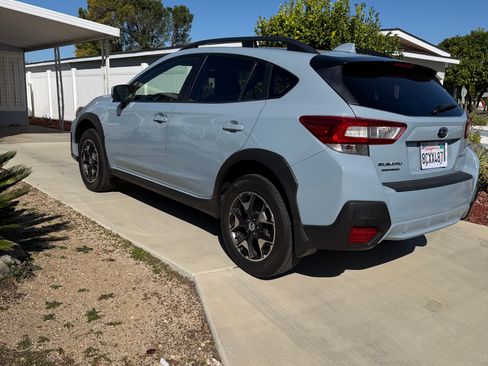Used 2018 Subaru Crosstrek 2.0i Premium image 1