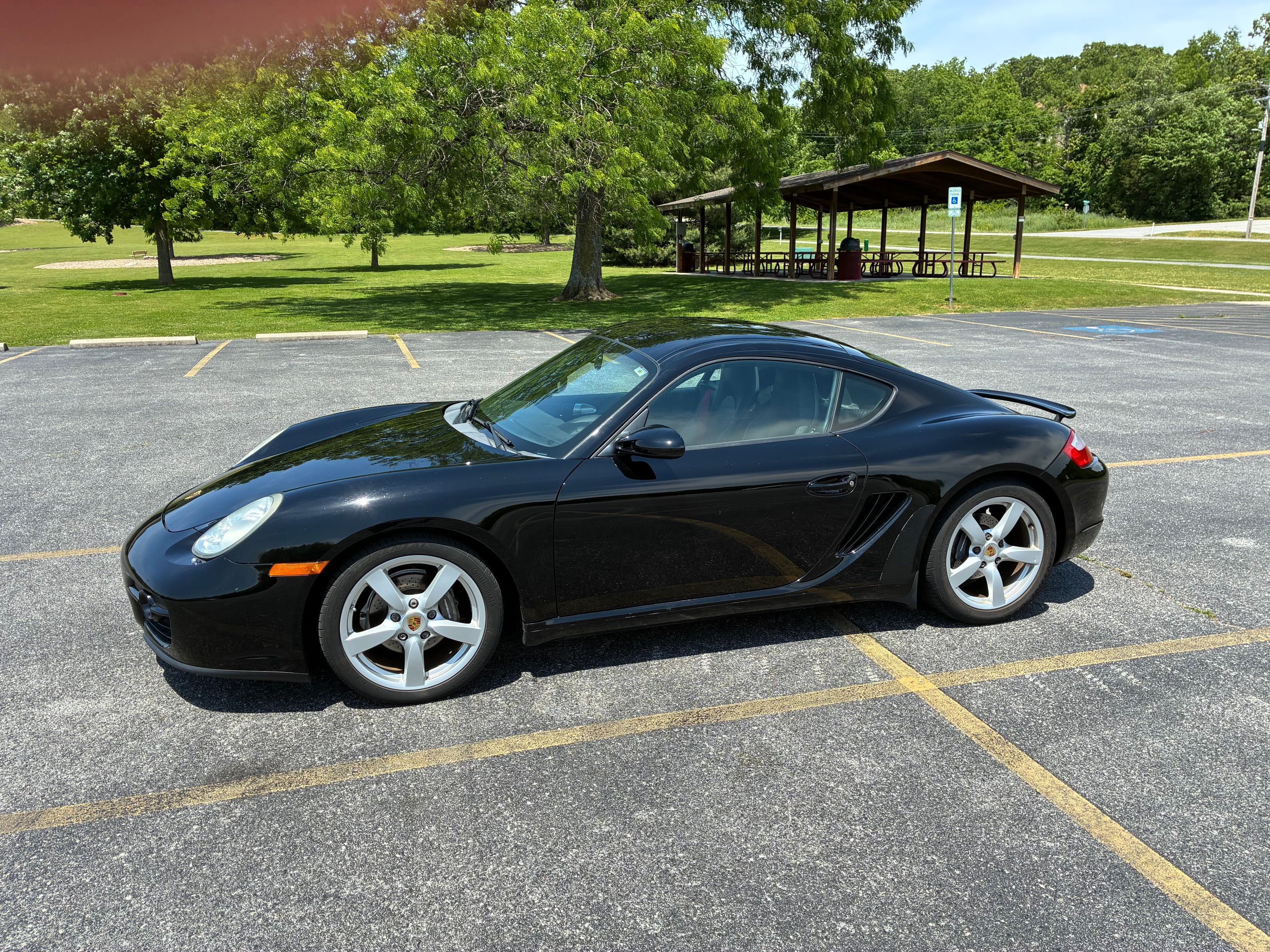 Used 2007 Porsche Cayman RWD image 1