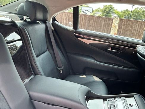 Used 2016 Lexus LS 460 L RWD image 21