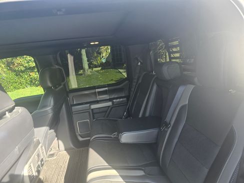 Used 2018 Ford F150 Raptor w/ Equipment Group 802A Luxury image 20