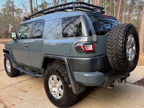 Used 2007 Toyota FJ Cruiser 4WD image 17