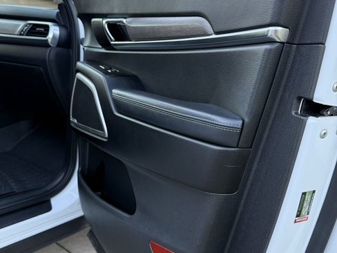 Used 2020 Kia Telluride EX image 12