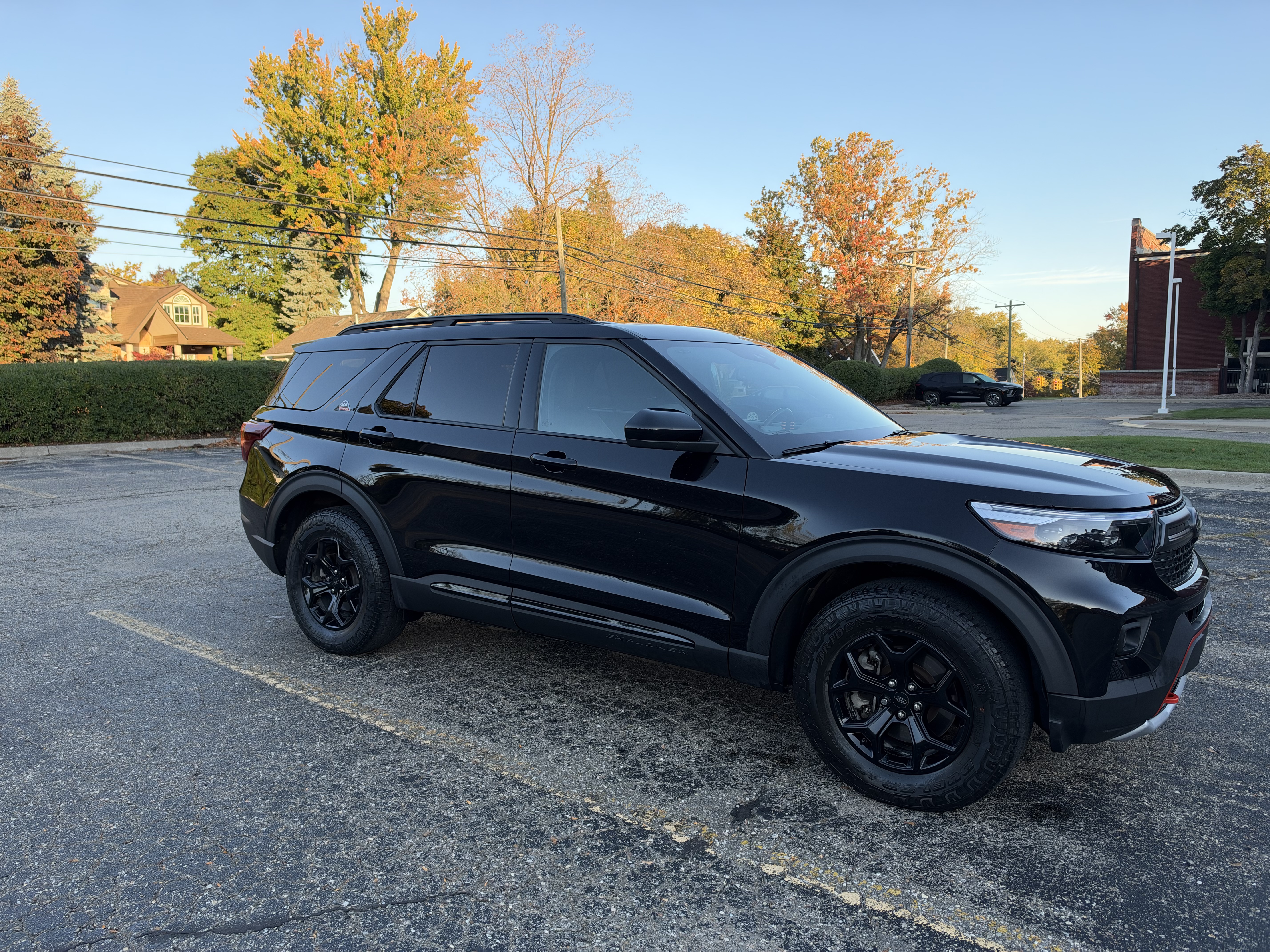 Used 2023 Ford Explorer Timberline w/ Timberline Technology Package AWD/4WD image 5