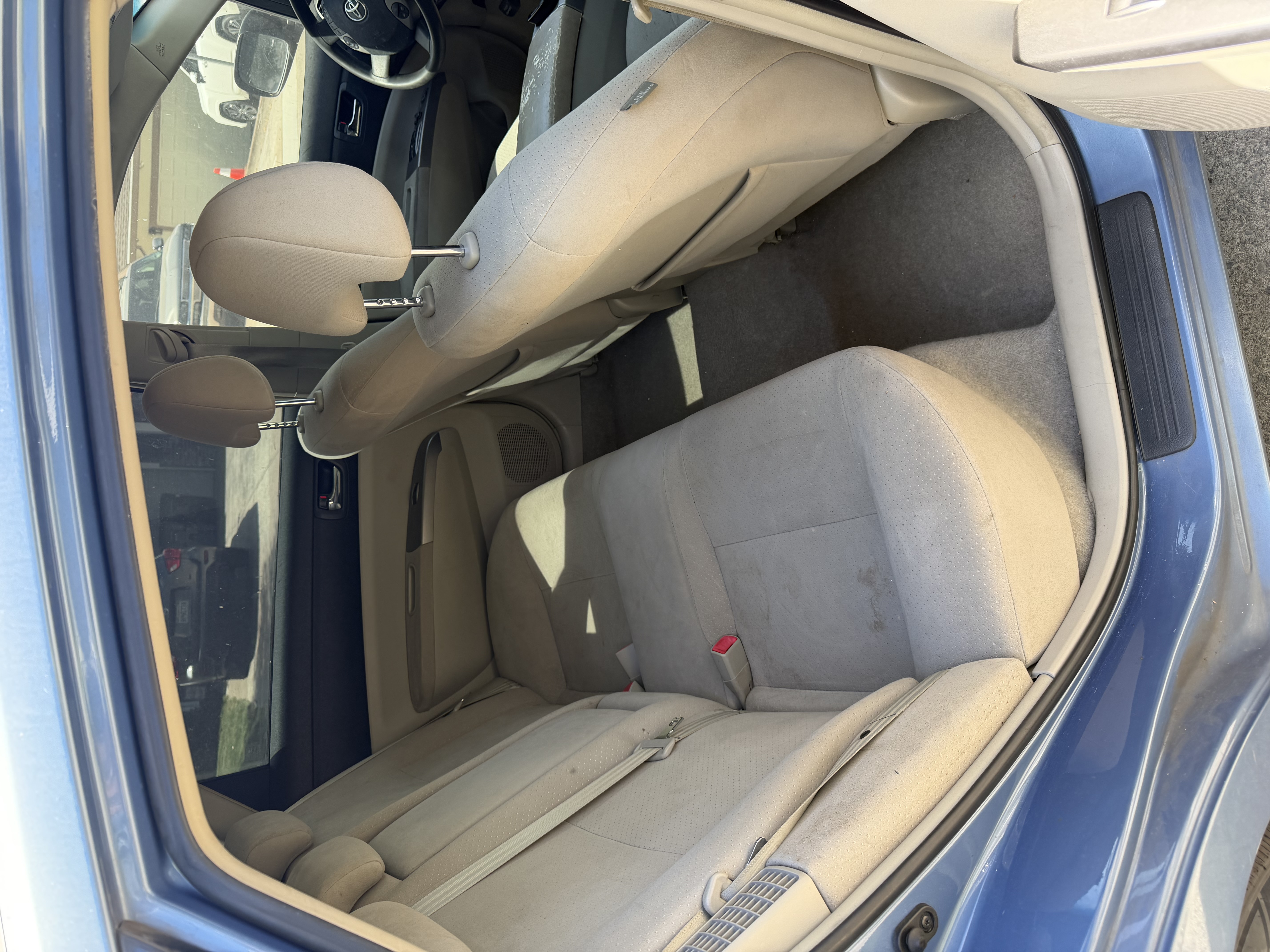 Used 2007 Toyota Prius w/ Pkg 2 FWD image 11