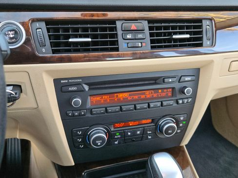 Used 2011 BMW 328i Sedan image 14