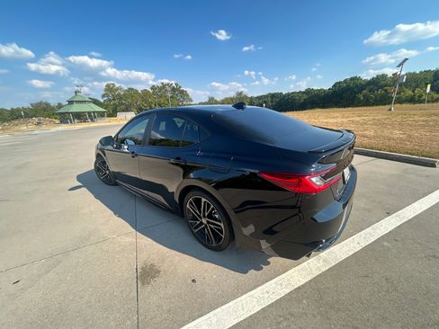 Used 2026 Toyota Camry XSE w/ Premium Package FWD image 6