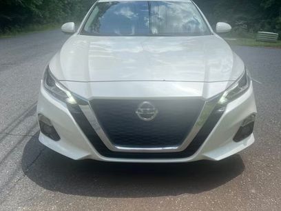 Used 2019 Nissan Altima 2.5 Platinum