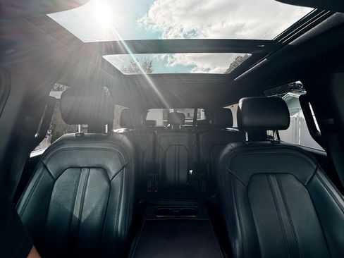 Used 2020 Ford Expedition Max Limited image 13