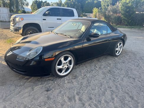 Used 2001 Porsche 911 Cabriolet image 15