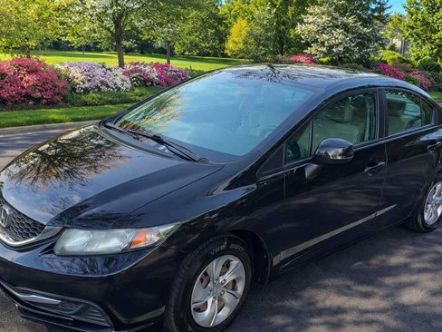 Used 2013 Honda Civic LX image 1