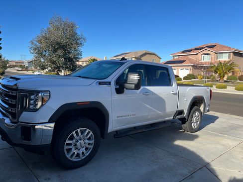 Used 2021 GMC Sierra 2500 SLE image 5