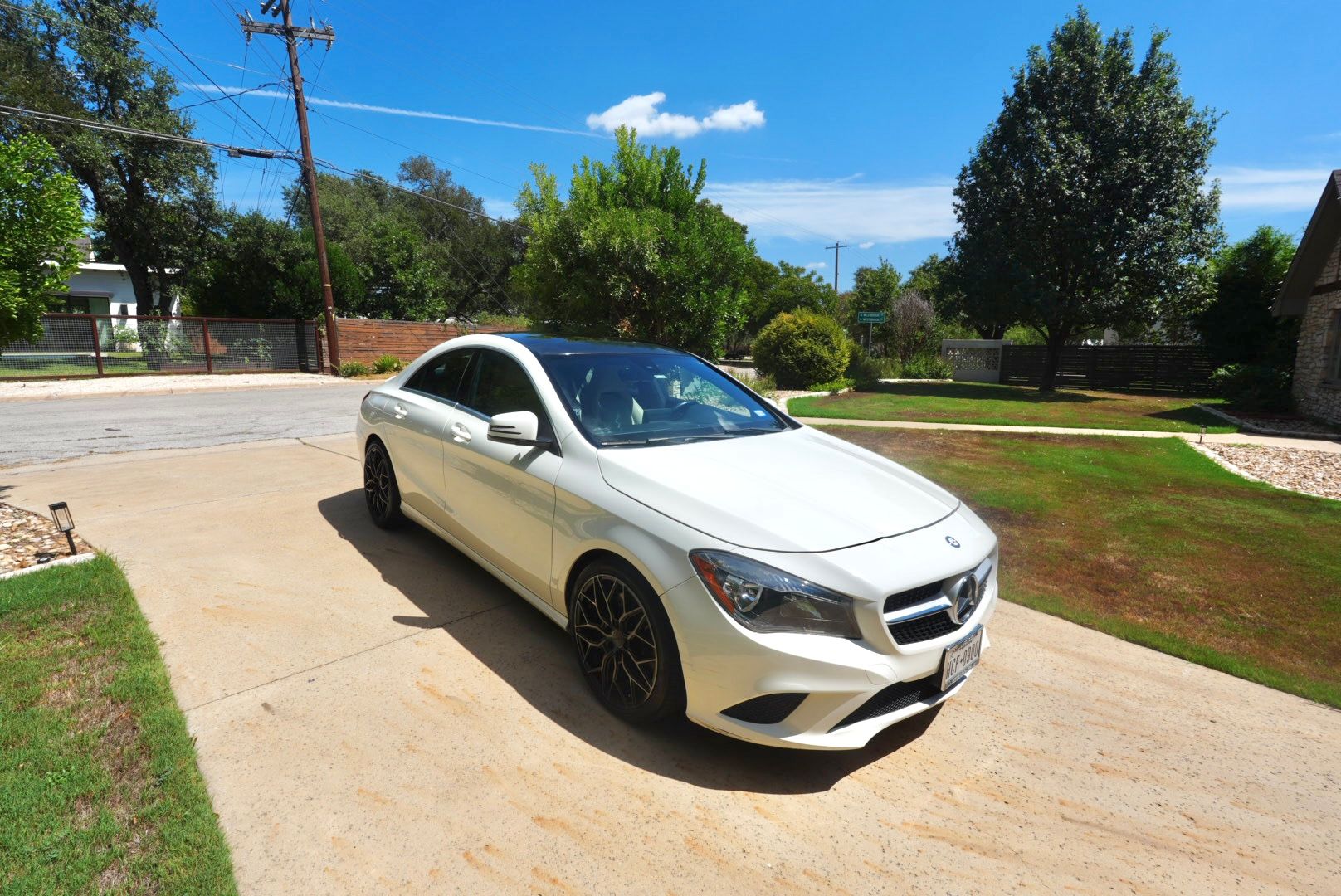 Used 2016 Mercedes-Benz CLA 250 image 2
