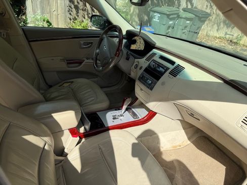 Used 2007 Hyundai Azera Limited image 15