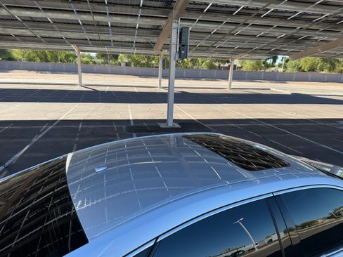 Used 2014 Toyota Avalon XLE Premium image 18