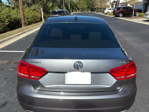 Used 2014 Volkswagen Passat 1.8T SE image 4